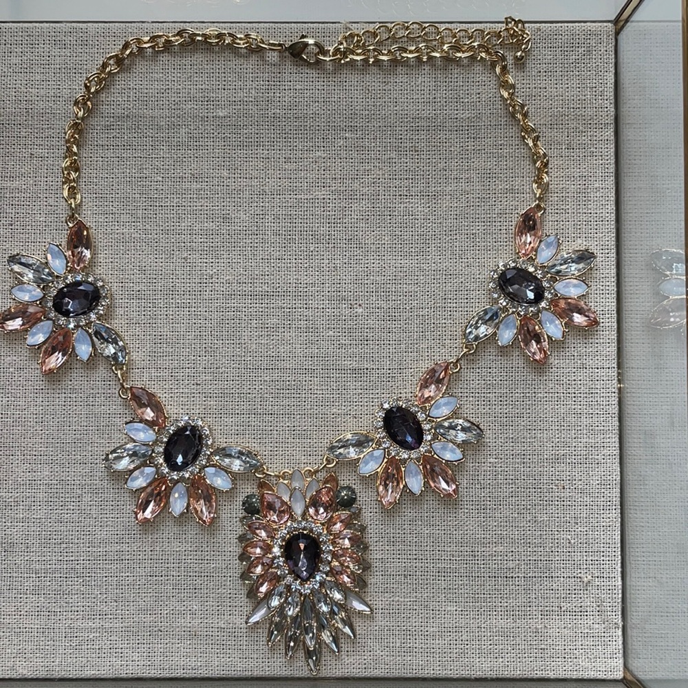 Bib Statement Necklace Collar Choker